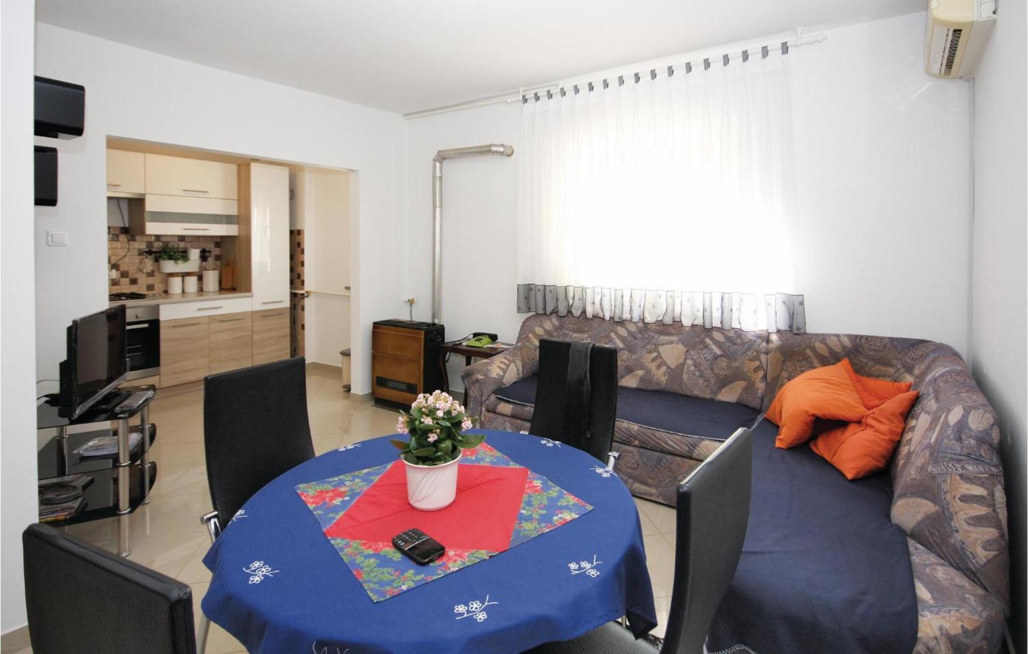 Awesome Apartment In Pula With Wifi Ngoại thất bức ảnh